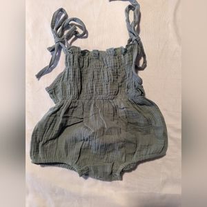 Like new Green Summer Onesie